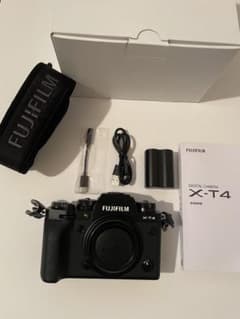 【Aditya Nova様専用】FUJIFILM X-T4 本体のサムネイル