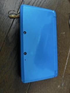 ニンテンドー3DS 本体　青のサムネイル