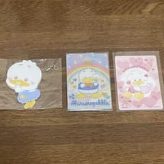 サンリオ　あひるのペックルキーホルダー&ウエハースカードセットのサムネイル