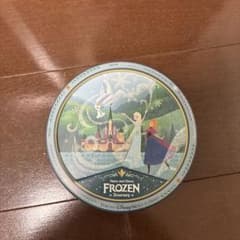 東京ディズニーシー アナと雪の女王 空き缶のサムネイル