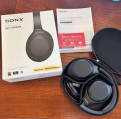 ワイヤレスヘッドホン WH-1000XM4 ブラックのサムネイル