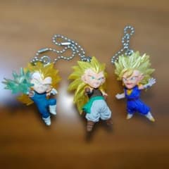 ドラゴンボール 超サイヤ人3 ベジータゴテンクスベジットキーホルダー3種セットのサムネイル