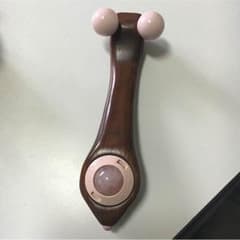 値下げしました！ソフィル-e 磁性電子美顔ローラーのサムネイル