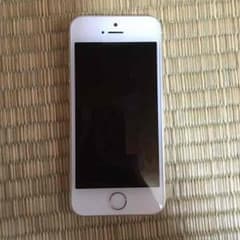 iPhone5s シルバーのサムネイル