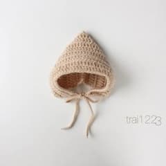 beige 小人ボンネットのサムネイル