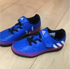 アディダス❤︎トレシュー❤︎18センチのサムネイル