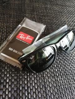 美品 Ray-Ban new wayfarer　未使用品のサムネイル