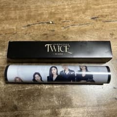 TWICEツアーポスターのサムネイル
