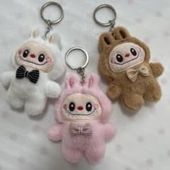 Labubu(ラブブ)ぬいぐるみストラップ キーホルダー3個 - メルカリ
