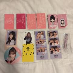 TWICE モモ グッズ まとめ売りのサムネイル