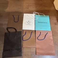 紙袋のサムネイル