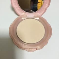 化粧品のサムネイル