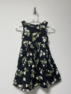petite main 130cm ワンピース　花柄のサムネイル