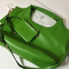 値下げ☆未使用☆リアルキューブ☆牛革バッグのサムネイル
