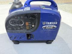 X*Z様 YAMAHA EF900IS インバーター　発電機のサムネイル