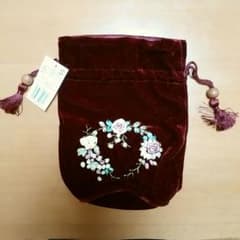 新品　巾着　雑貨のサムネイル
