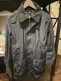 BARBOUR シェイプ メモリー コート 39 S ネイビー 1801254 BARBOUR シェイプ メモリー コート 39 S ネイビー 1801254 - メルカリ