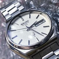 SEIKO QZ 梨地ダイヤル　デイデイト　1975 SEIKO QZ 梨地ダイヤル デイデイト 1975 - メルカリ