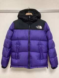 美品 本物 ノースフェイス ヌプシフーディー L パープルのサムネイル