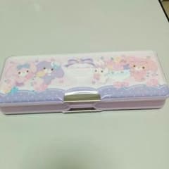 土日限定SALE  未使用☆ボンボンリボンペンケース☆筆箱のサムネイル