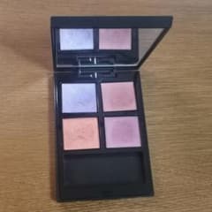 ADDICTION TOKYO ザアイシャドウパレット 011のサムネイル