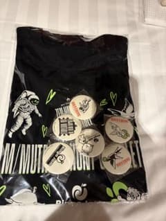 新品未開封　ゼンジン　イミュータブルハント　缶バッジ　Tシャツ　セット 新品未開封 ゼンジン イミュータブルハント 缶バッジ Tシャツ セット