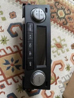 スバル レガシィ BP.BL 後期型フルオートエアコンスイッチ中古のサムネイル