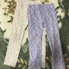 ユニクロ レギンス パンツ　2枚セットのサムネイル