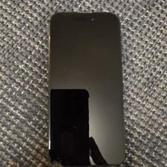 iPhone 15 256GB　simフリー 画面割れあり