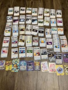 ポケモンカード　汎用カードまとめ売り　147枚　エクストラのサムネイル