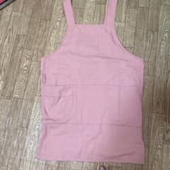 くすみ ピンクエプロン ストラップ付きのサムネイル