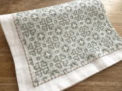 刺し子ふきん「四つ葉のクローバー」のサムネイル