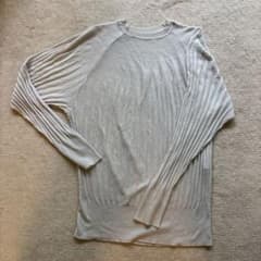 PLEATS PLEASE イッセイミヤケ 長袖ニットのサムネイル