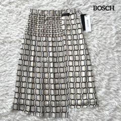 未使用タグ付】BOSCH ボッシュ 幾何学柄プリーツスカート - メルカリ