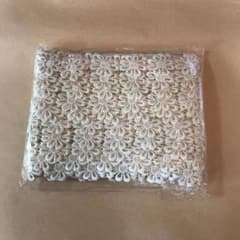 ケミカルレース　花　生成り　4mのサムネイル