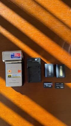 Sony HDR-TG3 [EU version]のサムネイル
