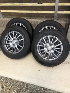 シエンタ　スタッドレス　タイヤ（中古）175/70R14 84Q　４本セットのサムネイル
