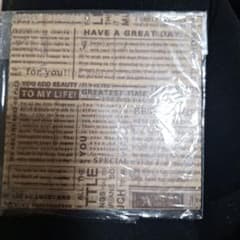 英字包装紙 約10cm x 10cmのサムネイル