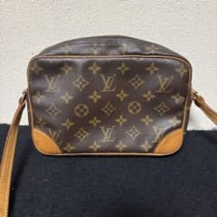 LOUIS VUITTON ショルダーバック　大幅値下げ可能‼️のサムネイル