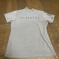【美品】アンパスィ　モックネックシャツのサムネイル