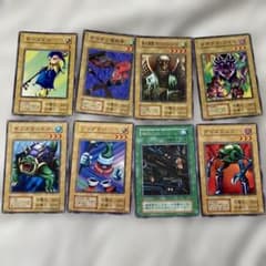 遊戯王 初期ノーマル8枚 ブースターなど - メルカリ