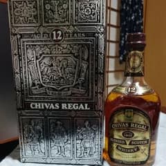 CHlVASREGAL12☆古酒未開栓のサムネイル