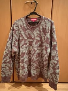 最終値下げ！<美品> supreme Stacked Sweater S 最終値下げ！<美品> supreme Stacked Sweater S - メルカリ