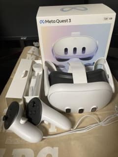 MetaQuest3 メタクエスト3 【ほぼ未使用・付属品完備】のサムネイル