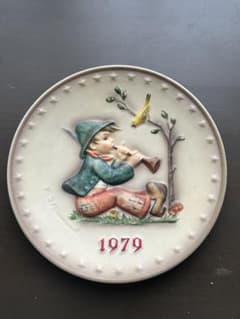 M.J.Hummel 1979年 9th Annual Plateのサムネイル