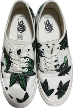 VANS オーセンティック マリファナ柄 vault 廃盤 超希少 US10.5 - メルカリ