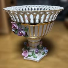 フルーツ入れ アンティーク 西洋風 陶磁器 花瓶 花柄装飾 フルーツ入れ アンティーク 西洋風 陶磁器 花瓶 花柄装飾 - メルカリ