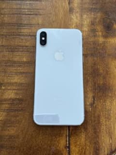 Apple iPhone X シルバー 本体のサムネイル