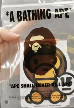 BAPE MIRO MAGNET マグネット（非売品）のサムネイル