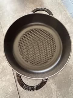 ストウブ ニダベイユ シャイニーブラック 24cm 蓋・蓋無し - メルカリ